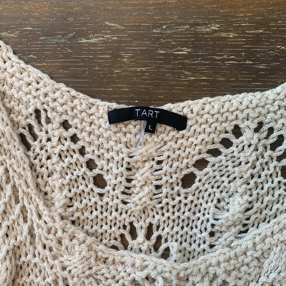 Women’s knit shirt - Picture 2 of 2